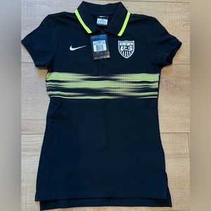 Nike USA Women’s Soccer Polo Extra Small Black Neon